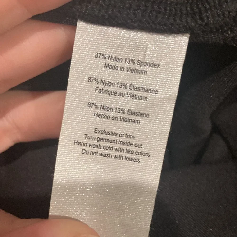 Alo leggings - so sexy and fun!